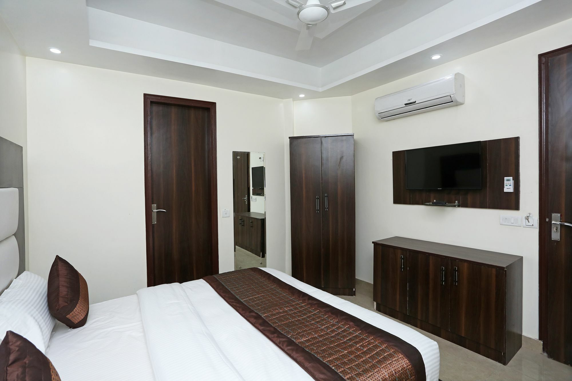 Oyo 11505 Hotel Classic Park Neu-Delhi Exterior foto